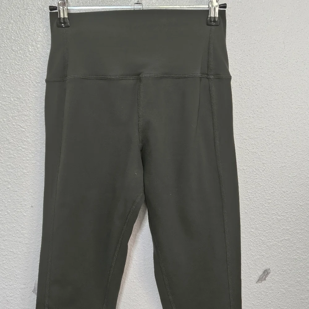 Alo high rise moto style leggings see description for sizing